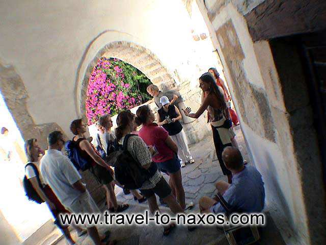 CHORA CASTLE - Let me guide you to the castle of Naxos...