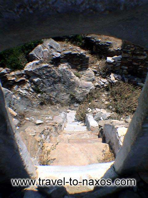 AGIAS TOWER - The narrow street that leads to the interior of the tower.