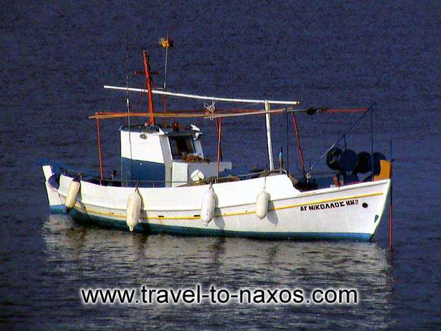 FISHING BOAT - Fishing boat in Naxos port.