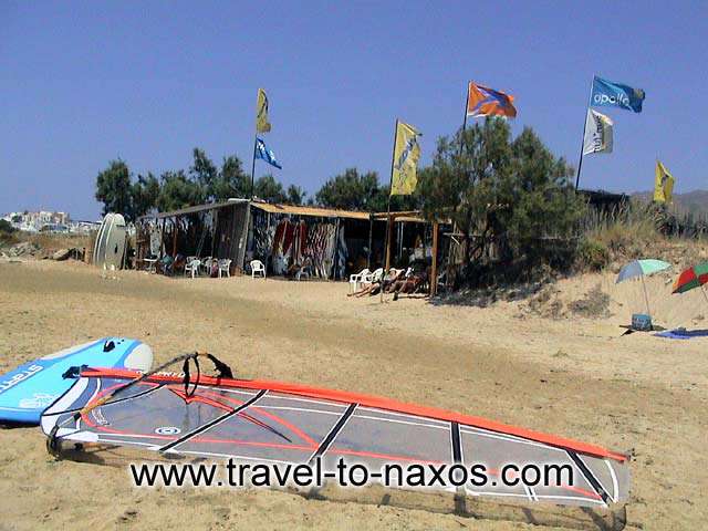 AGIOS GEORGIOS BEACH - In Agios Georgios beach you can rent equipment for all the sea spotrs.