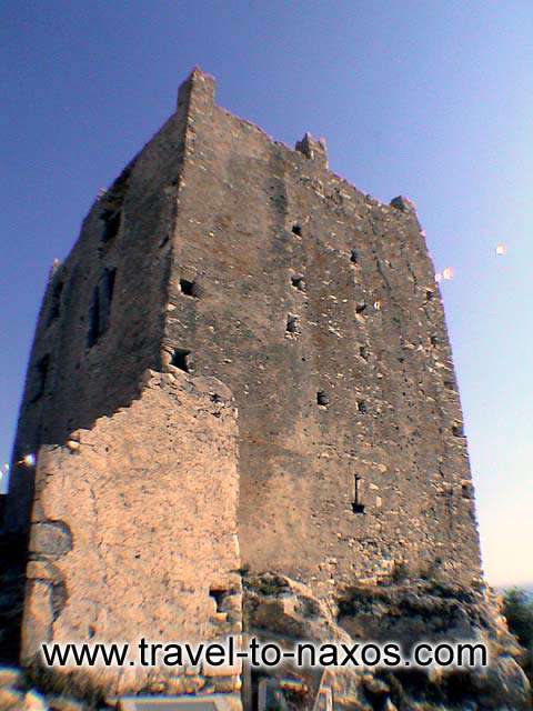 OSKELOU TOWER - There are many historians who support that the tower was built at the Hellenistic Era.