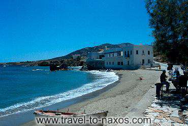 MOUTSOUNA BEACH - Moutsouna seaside village is found to the east side of Naxos.